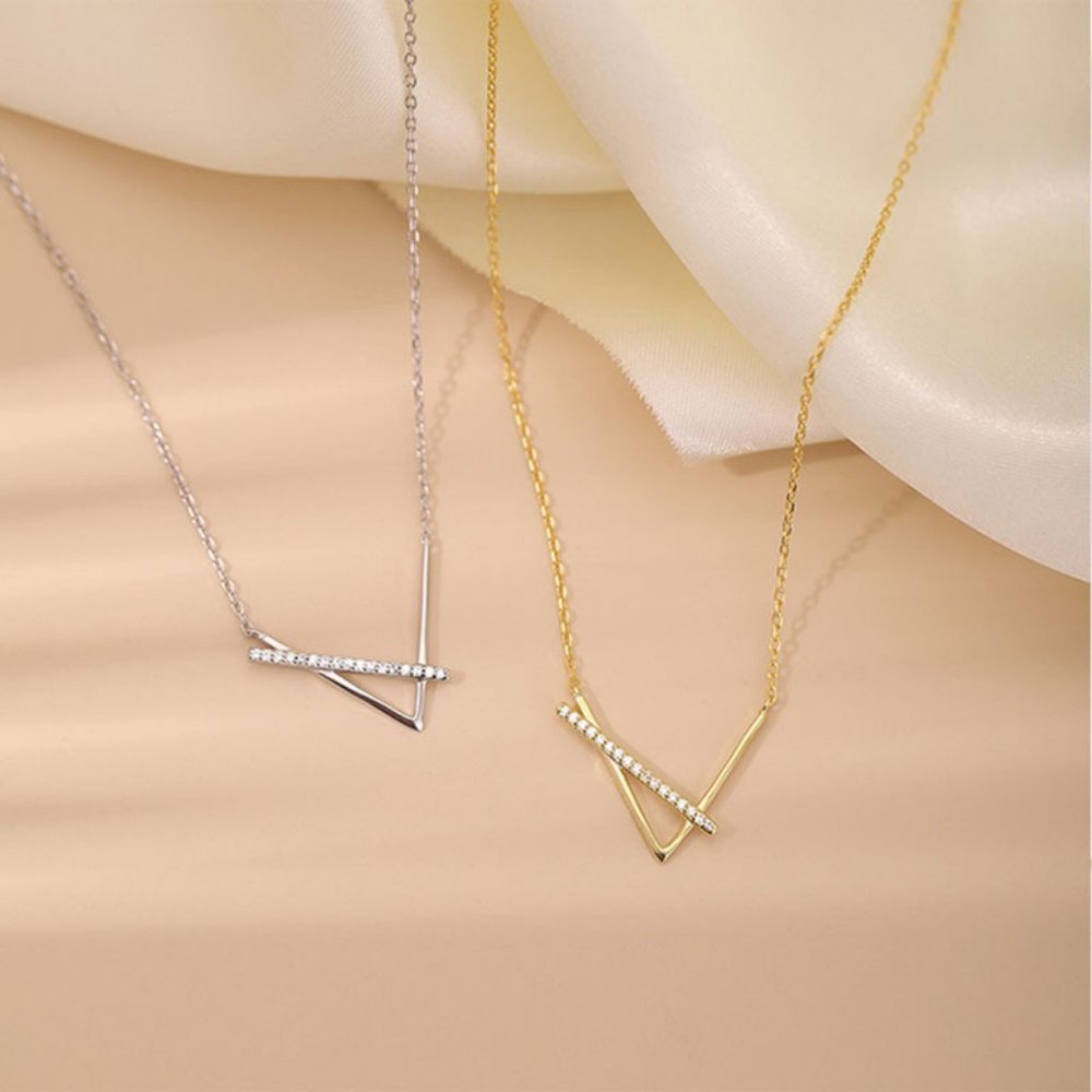 *NEW 925 Sterling Silver Diamond Spike Necklace - Picture 8 of 9
